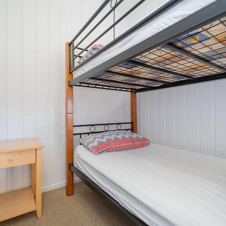 Te Anau Central Backpackers Экстерьер фото
